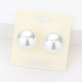 20mm Pearl stud earrings