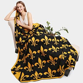 Reversible Fleur de Lis Patterned Throw Blanket