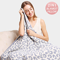 2 IN 1 Leopard Patterned Blanket / Pillow
