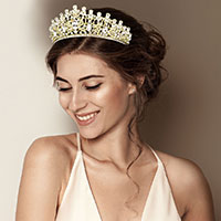 Oval Stone Accented Leaf Cluster Princess Tiara