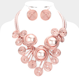 Triple Pearl Accented Swirl Metal Wire Necklace