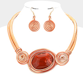 Marbled Bead Accented Swirl Metal Wire Necklace