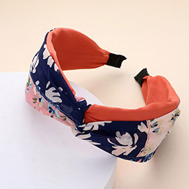 Abstract Flower Patterned Twisted Headband