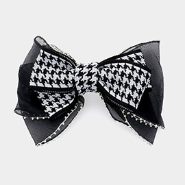 Pearl Pointed Houndstooth Bow Barrette