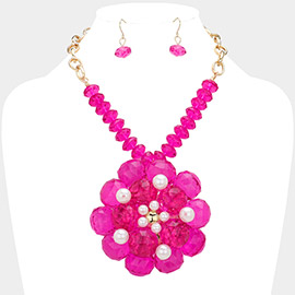 Pearl Pointed Glass Faceted Beads Flower Accented Pendant Statement Necklace