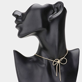 Metal Chain Bow Pointed Choker Necklace