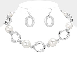 Textured Metal O Ring Pearl Link Necklace