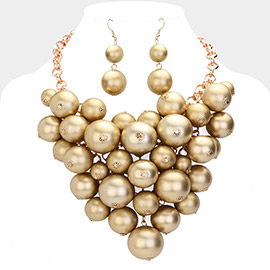 Chunky Pearl Bib Necklace