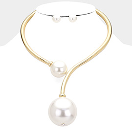Chunky Pearl Collar Choker Necklace