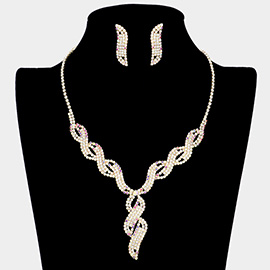 Twisted Rhinestone Necklace