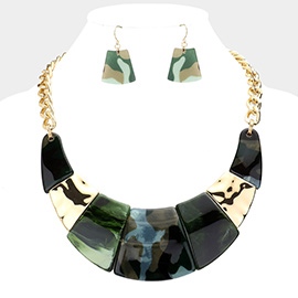Camouflage Marble Print Resin Curved Bib Necklace