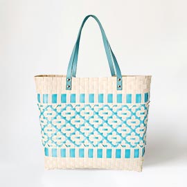 Quatrefoil Patterned Basket Weave Tote Bag / Shoulder Bag